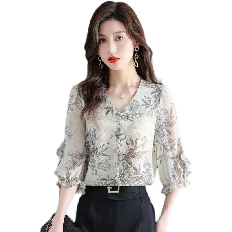 时尚V领雪纺衫女人味上衣2025春季新款洋气小衫印花衬衣遮肚小衫,淘宝优惠券,粉丝福利购,淘宝优惠卷