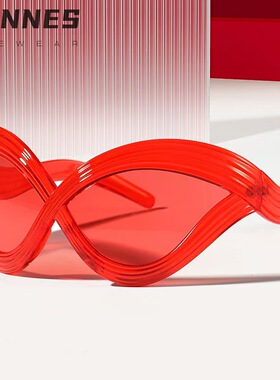 Y2K辣妹未来感猫眼太阳镜女