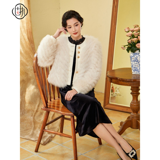 固执秋冬新款复古立领高腰泡泡袖长袖丝绒连衣裙00033LQ08419