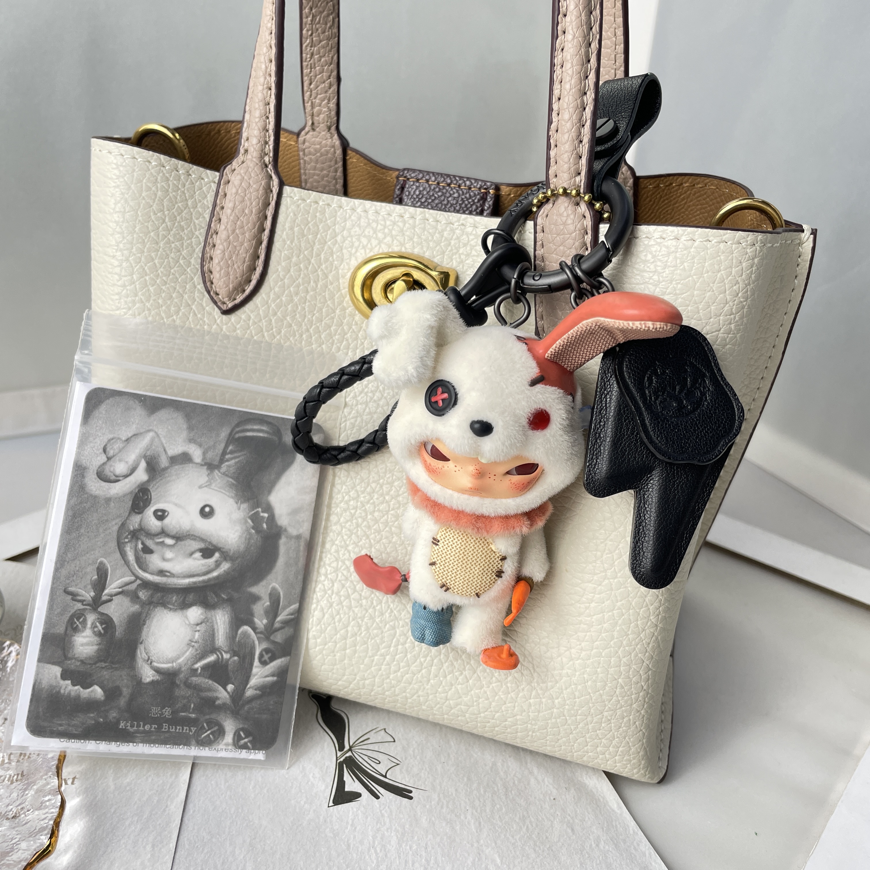 Hirono小野高端diy包挂钥匙扣真皮改装宝贝挂饰挂件配饰潮玩明款 - 图0