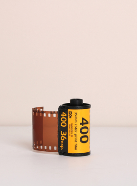 现代简约相机仿真胶卷壳摄影主题装饰摆件样板间书房书桌软装饰品