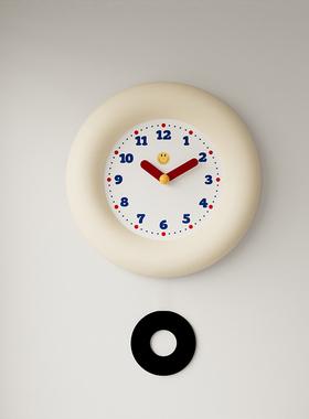 奶油风高级感钟表挂钟