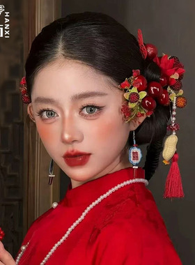 涵汐中式新娘红枣花生花朵发夹