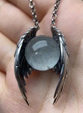 小众复古天使翅膀水晶球项链