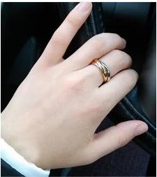 欧美大牌钛钢三环戒指女三色18K镀玫瑰金食指环彩金套戒子首饰品