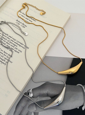 2026新款钛钢项链女小众设计感高级轻奢气质百搭锁骨链颈链女饰品
