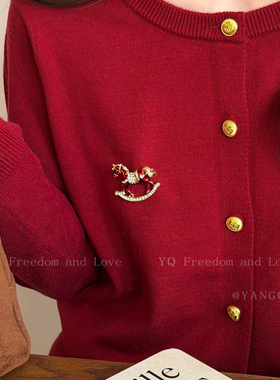一马当先~红色滴釉锆石小马胸针高档女奢华气质胸花衣服别针配饰
