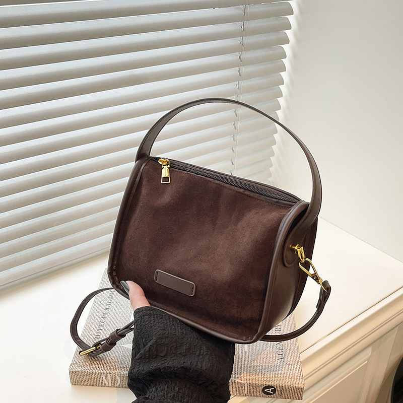 芊舒祺2026新款麂皮绒小方包女百搭洋气手提斜挎包时尚潮流单肩包,淘宝优惠券,粉丝福利购,淘宝优惠卷