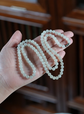 淡墨玉染。新疆青花籽料和田玉点墨暖白底6毫米108颗多圈手项链