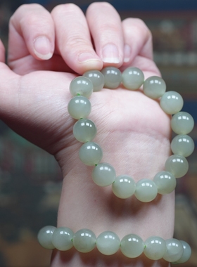 青提果冻。孙千同款冰晴水和田玉青葡萄肉12毫米大圆珠手链串