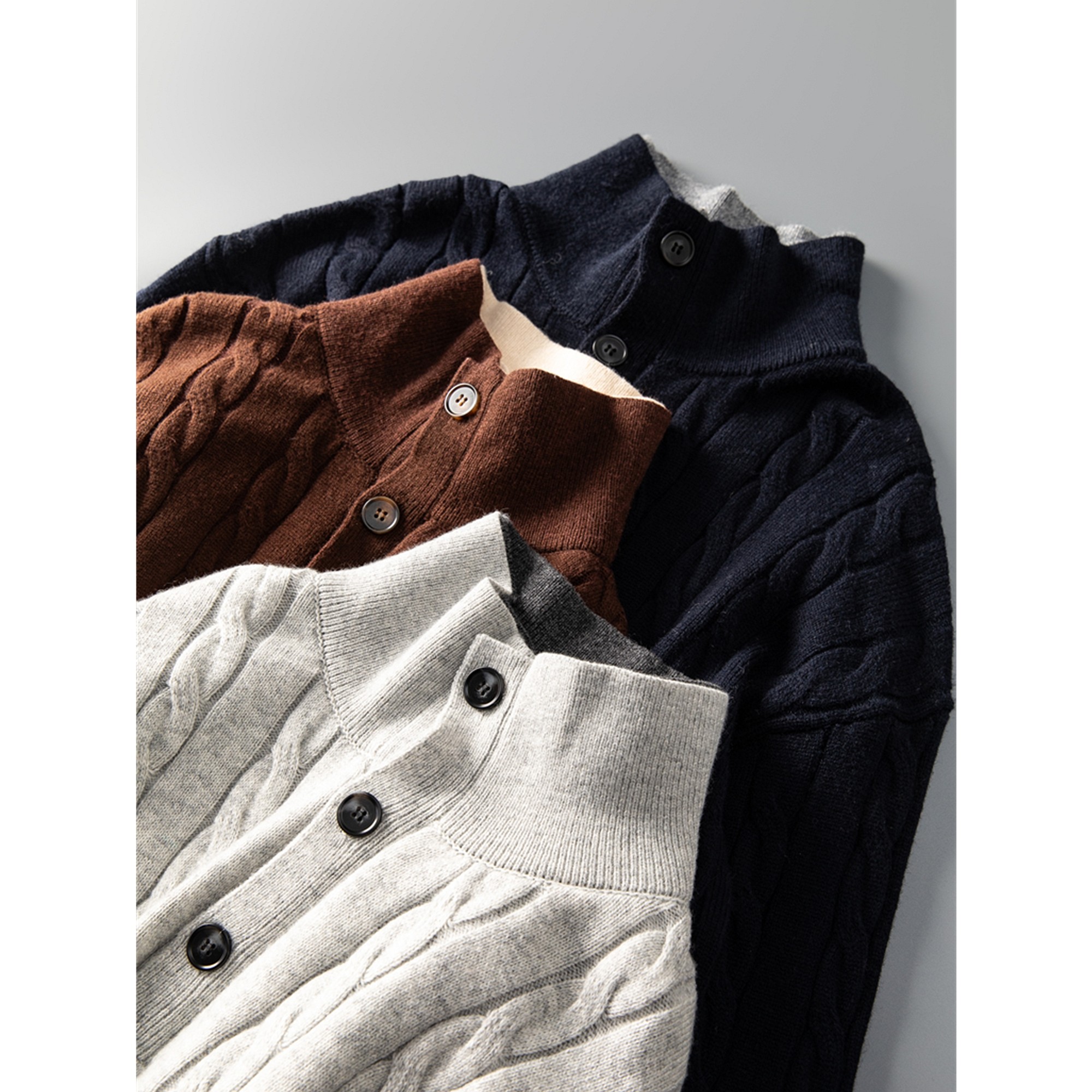 老钱风双层立领绞花针织衫男冬季软糯保暖羊毛混纺纽扣半开襟毛衣,淘宝优惠券,粉丝福利购,淘宝优惠卷