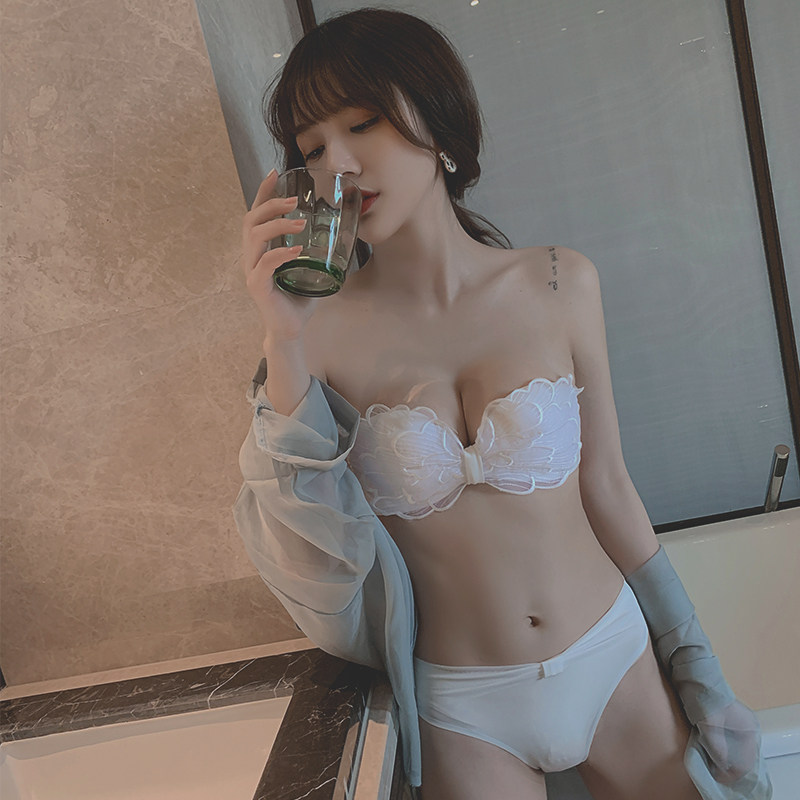 白色无肩带内衣女防滑小胸聚拢bra 莉妃文胸