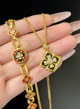 男女同款沙金万相老花朵项链戒指轻奢高级黄金色幸运草锁骨链指环