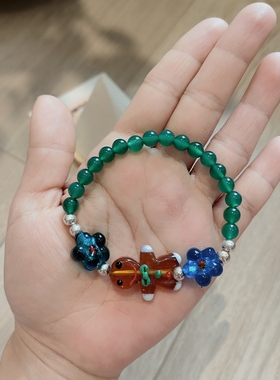 捷克琉璃新年圣诞风串珠手串撞色小众设计彩色甜美可爱氛围感手饰