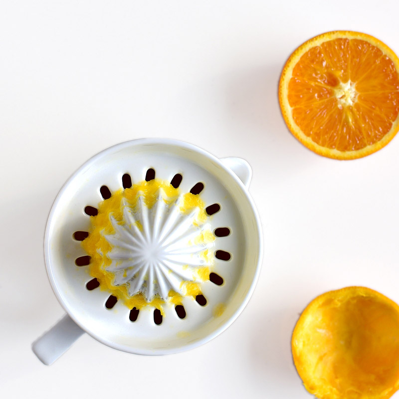 健康环保陶瓷手动榨汁器简约纯白无菌易清晰手工榨汁机鲜榨水果器-图0