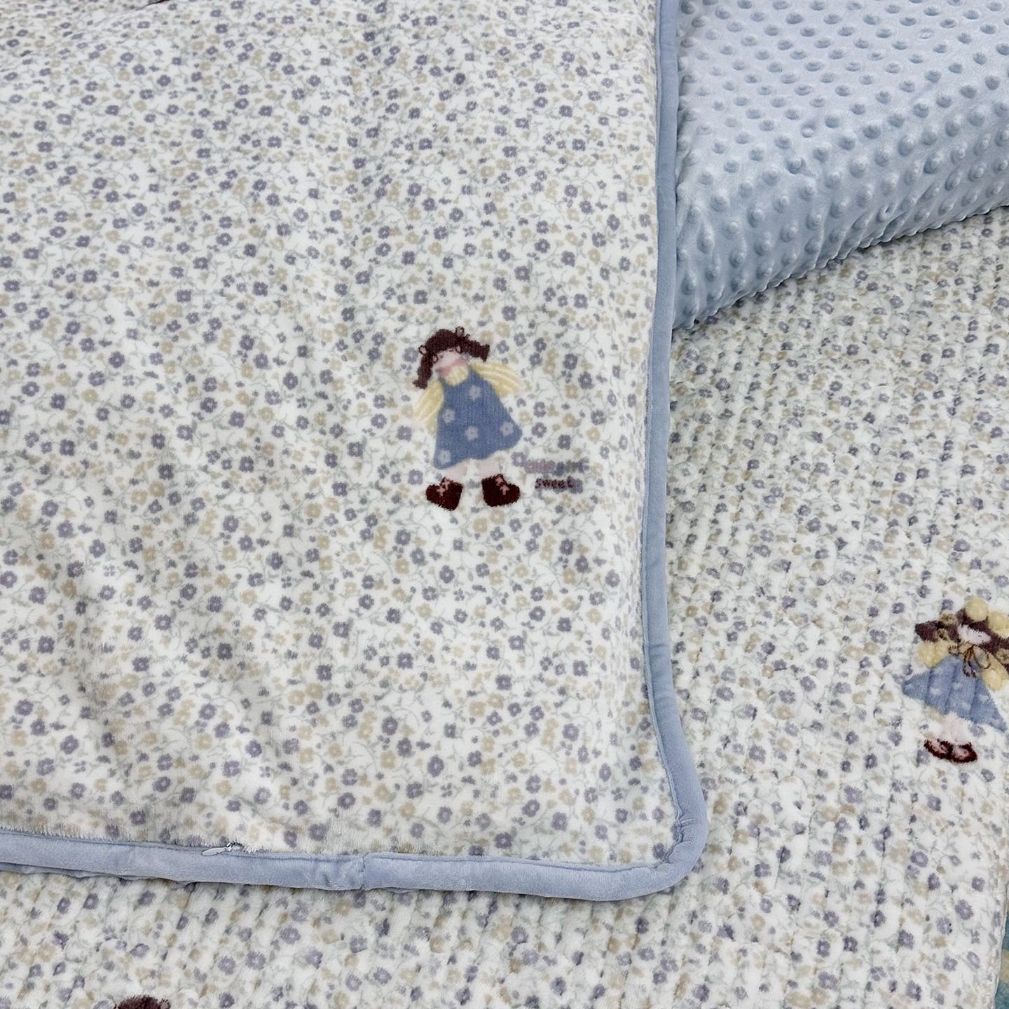 2025新款牛奶绒新款印花高克重豆豆绒夹棉床盖三件被套四件套热款