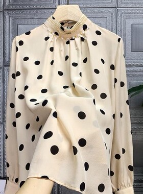 高档样板间样板房衣服设计师搭配