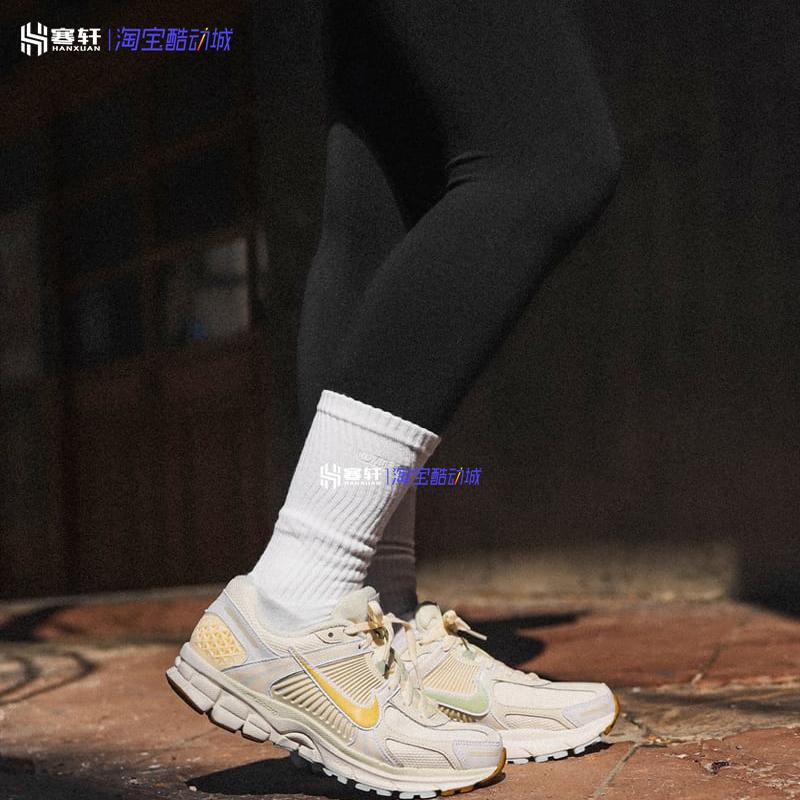 Nike/耐克Zoom Vomero 5男女运动低帮复古气垫缓震跑鞋FV3638-171-图2