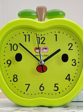 闹钟可爱卡通学生好看儿童
