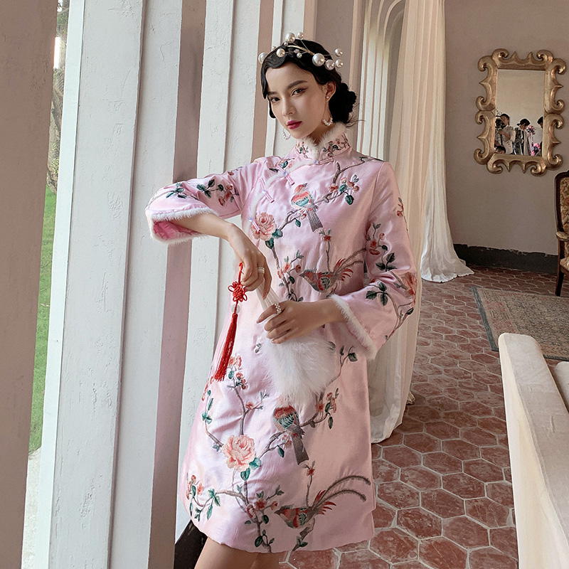 Quilted cheongsam, demi-season down jacket, dress, 2023 collection, long sleeve, Chinese style Quilted cheongsam, demi-season down jacket, dress, 2023 collection, long sleeve, Chinese style