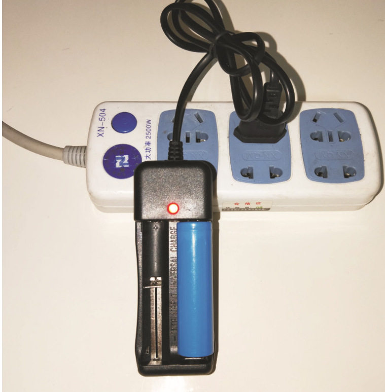 18650电池充电器双充3.7V锂电池线充智能万用14500 16340双槽充,淘宝优惠券,粉丝福利购,淘宝优惠卷