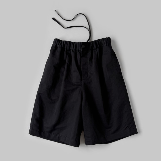 Late summer and early autumn elastic waisted shorts are light and loose