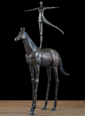 纯铜骑马书房办公室桌面工艺品