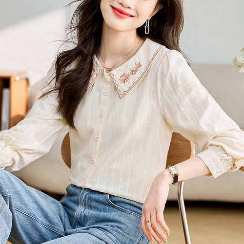 洋气纯棉刺绣长袖衬衫女2026春秋新款时尚上衣百搭娃娃领别致小衫 - 图0