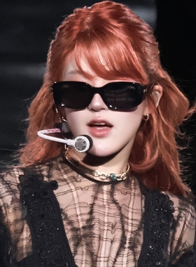 赵露思生日音乐会同款墨镜