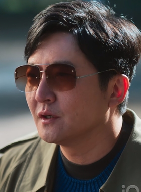 老舅郭京飞崔国明同款墨镜