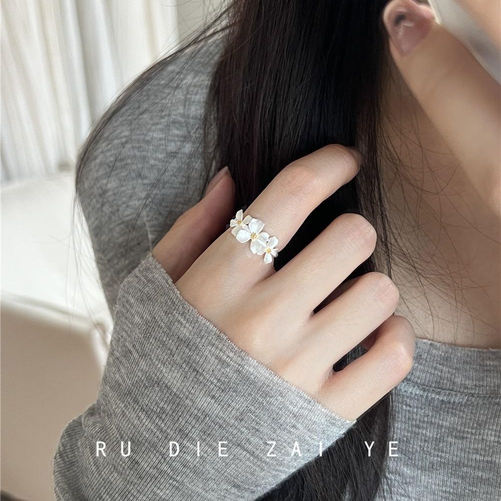 Kuning fragrant gardenia~cool gardenia ring matte retro temperament small fresh open ring