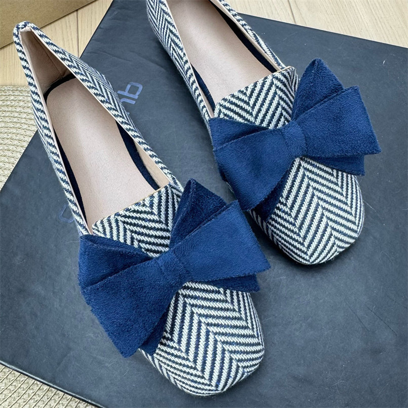 2026春季新款乐福鞋蝴蝶结拼色方头舒适软底一脚蹬平底鞋女豆豆鞋,淘宝优惠券,粉丝福利购,淘宝优惠卷