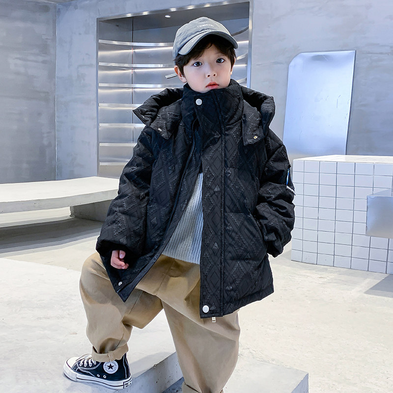  宝贝亨亨童装羽绒服