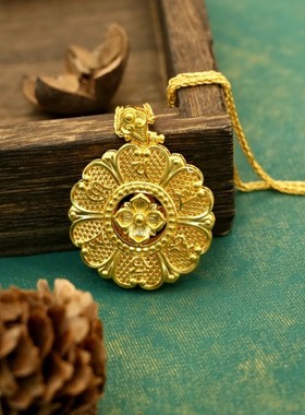 黄金色沙金八宝罗盘六字真言吊坠梵文镀金古法工艺镶嵌锆石女项链