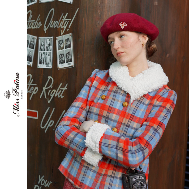 MP英伦复古原创设计 羊羔毛领格子双排扣毛呢短款外套+针织帽套装,淘宝优惠券,粉丝福利购,淘宝优惠卷