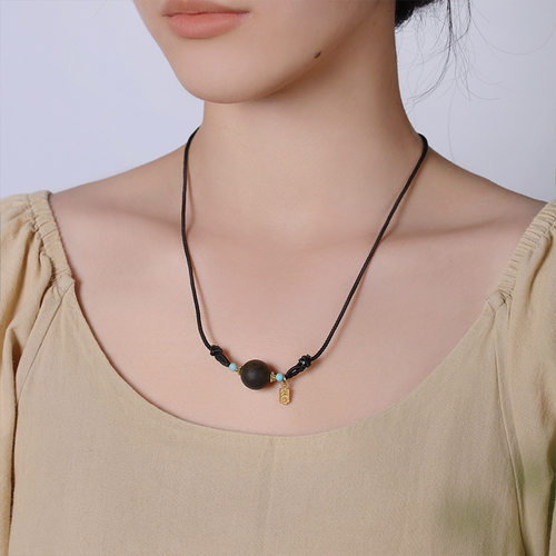 莺歌绿奇楠沉香项链原创手作高油密高级感素雅女软丝老料吊坠转运 - 图1