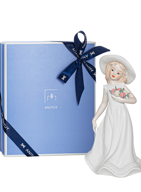 愿一捧花女孩爱意陶瓷摆件复古