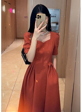 GG。XZOXZO2024新款港味复古chic长裙法式设计感小众气质红色连衣