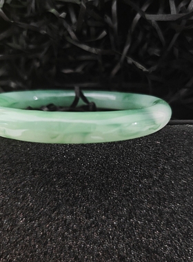 和田玉手镯天然天山冰种翠圆条女美人条玉镯翡翠飘花高冰古风镯子