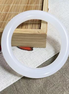 新疆和田玉白玉手镯女款圆条玉石真天然少女羊脂玉贵妃玉镯子