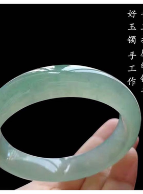 缅甸真玉手镯女款少女士翡翠色冰种妈妈款旺夫粗款天然浅绿玉镯子