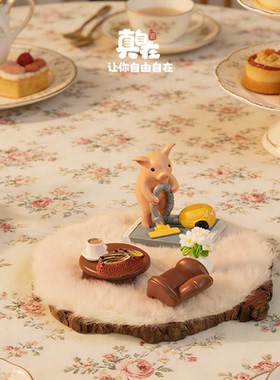 掌心微缩卡通桌面礼物可爱小猪手办马桶创意摆件生日情人节装饰