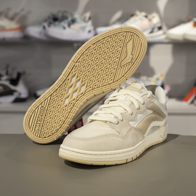 李宁板鞋男子2025夏季新款惟吾PRO S时尚耐磨休闲鞋AEPV033,淘宝优惠券,粉丝福利购,淘宝优惠卷