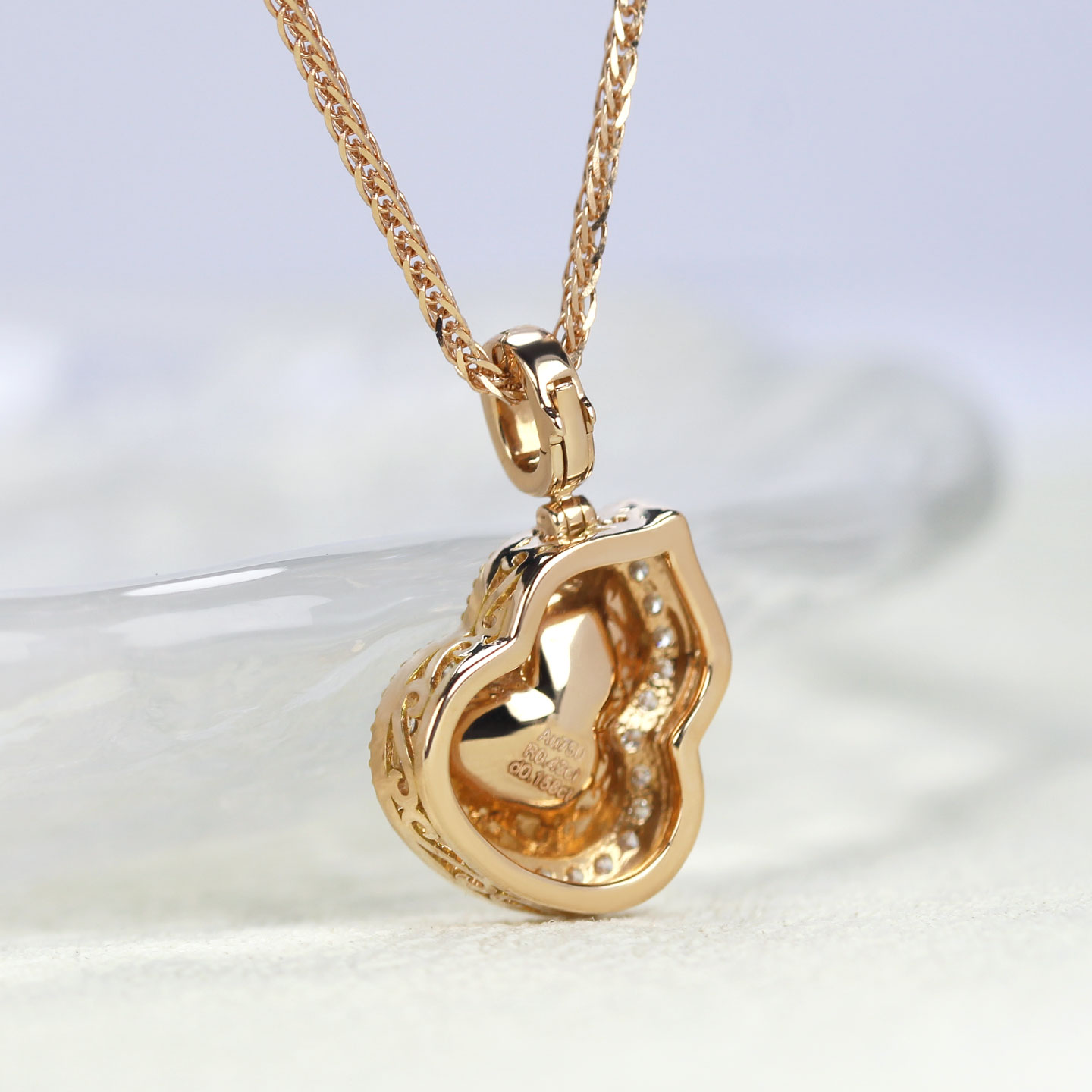 加大版18K玫瑰金葫芦天然鸽血红宝石吊坠 镜面钻石万能扣项链复古 - 图0