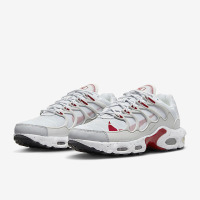 (五七折优惠)耐克Air Max Plus(DV7513)网上买贵不贵