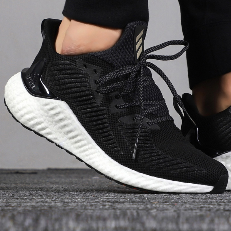 【自营】Adidas阿迪达斯男女鞋时尚款boost运动舒适跑步鞋EF1183 - 图1