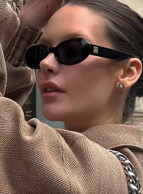 2026新款复古猫眼椭圆框墨镜女款小脸小框旅游度假拍照防晒太阳镜