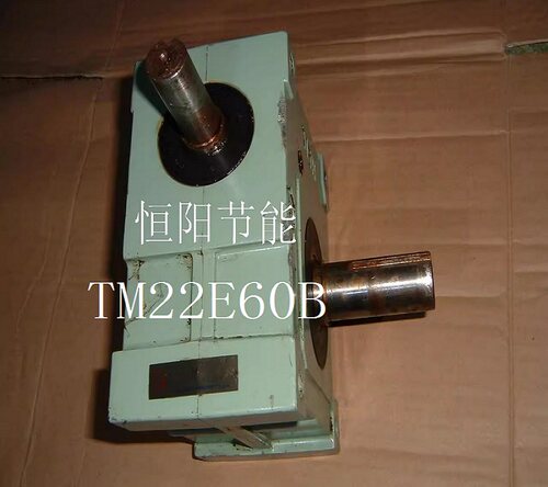 日本进口椿本蜗轮减速机涡轮减速箱:TM22E60A/TM22E60B/TM22E60C - 图1