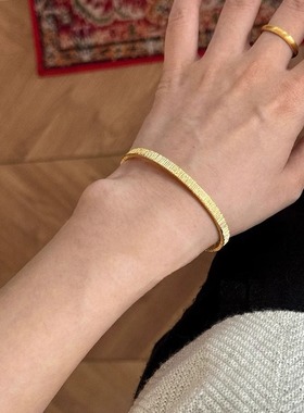 Margot手作秋冬复古叠带细款手镯气质轻奢镀金小众高级感简约手链