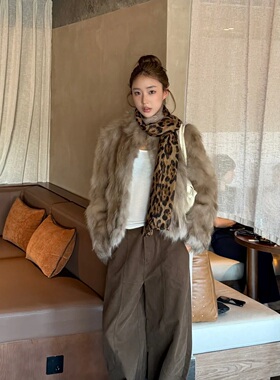 豹纹围巾女秋冬轻奢街头皮草外套搭配韩系氛围感长款围脖百搭气质